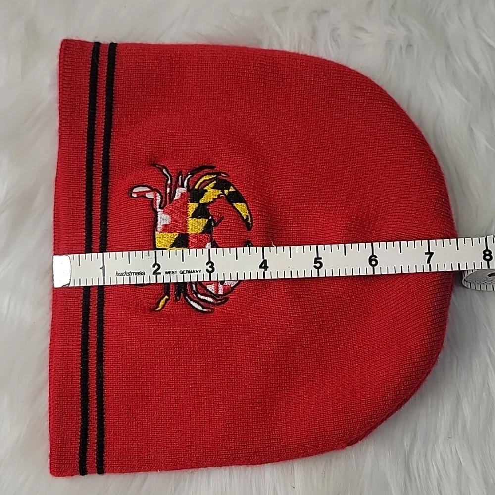 SPORT TEK Maryland Flag Embroidered Crab Red Black Beanie Knit Winter Skull Hat‎